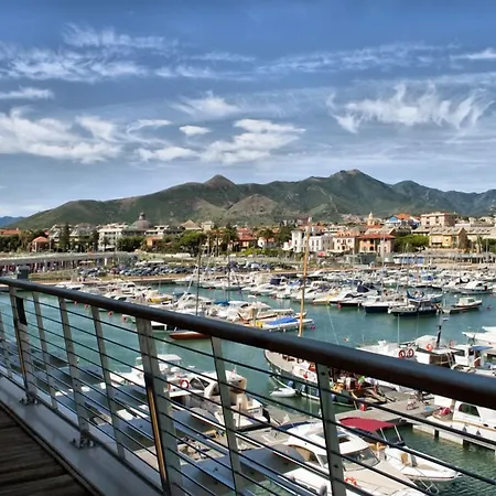 ホテル Excelsior E