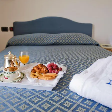 Hotel Excelsior E 3*