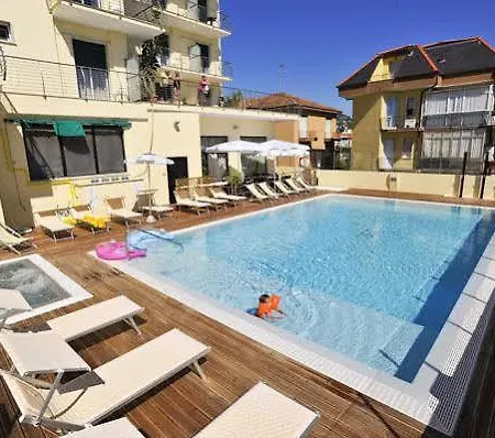 Excelsior E Hotel