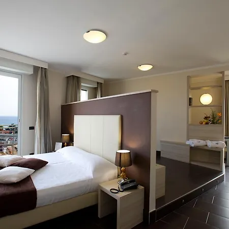 Excelsior E 3* Loano