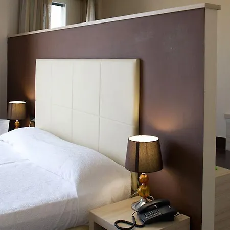 Hotel Excelsior E 3*