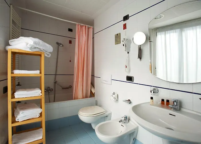 Hotel Excelsior E 3*